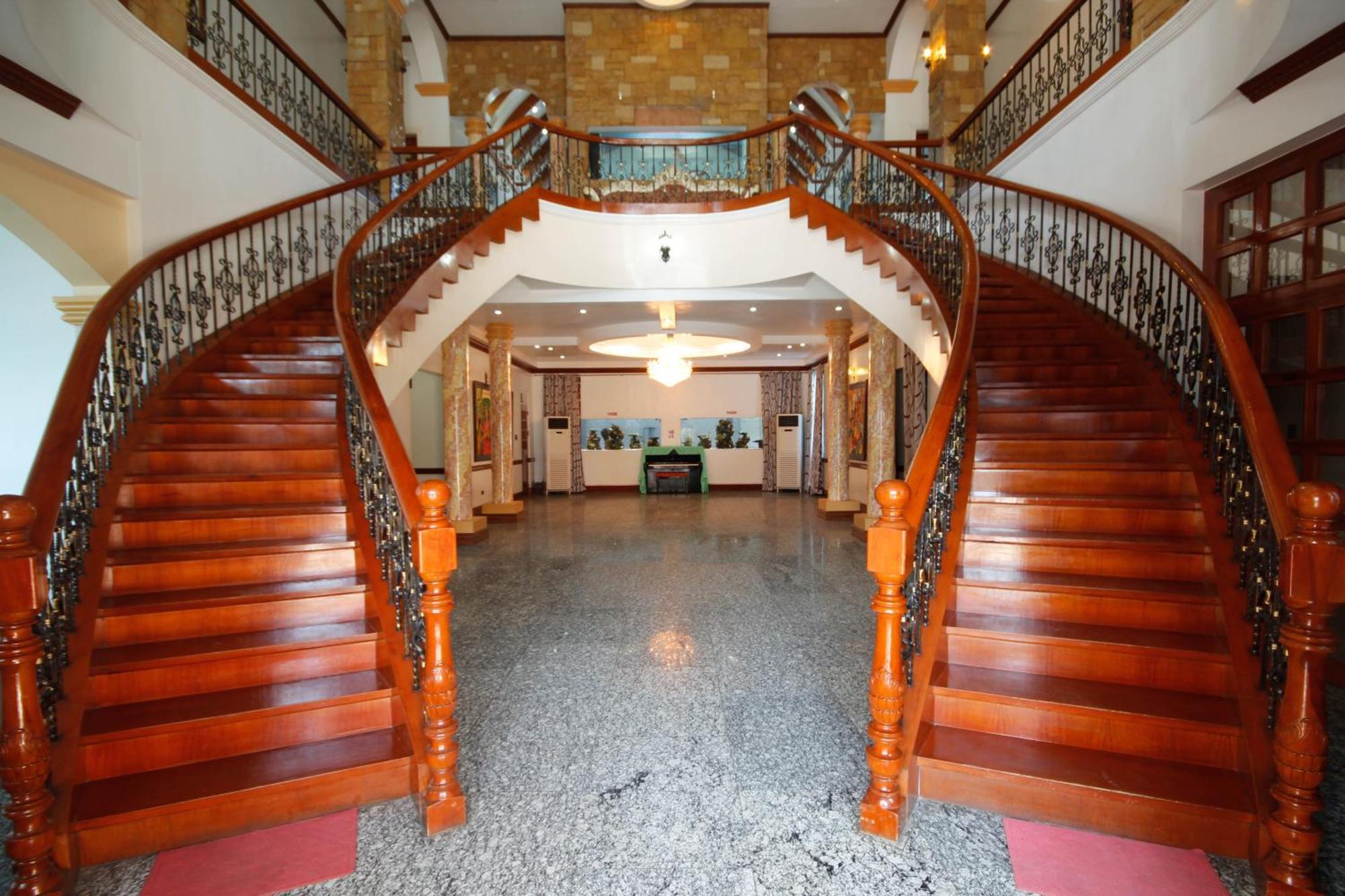 Villa Jhoana Resort Angono Exteriör bild