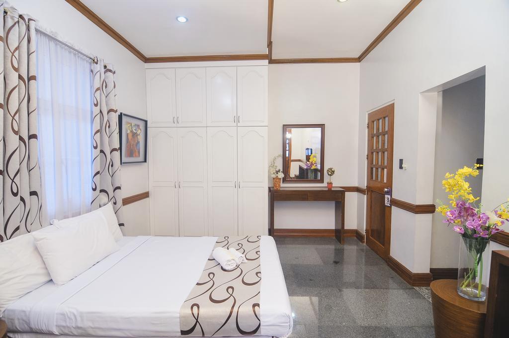 Villa Jhoana Resort Angono Exteriör bild