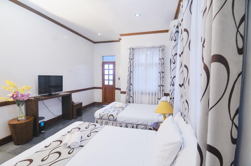 Villa Jhoana Resort Angono Exteriör bild