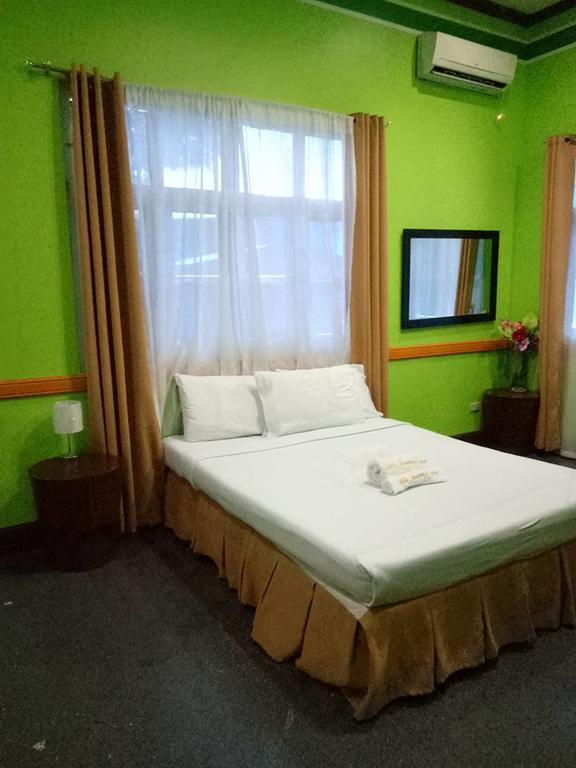 Villa Jhoana Resort Angono Exteriör bild