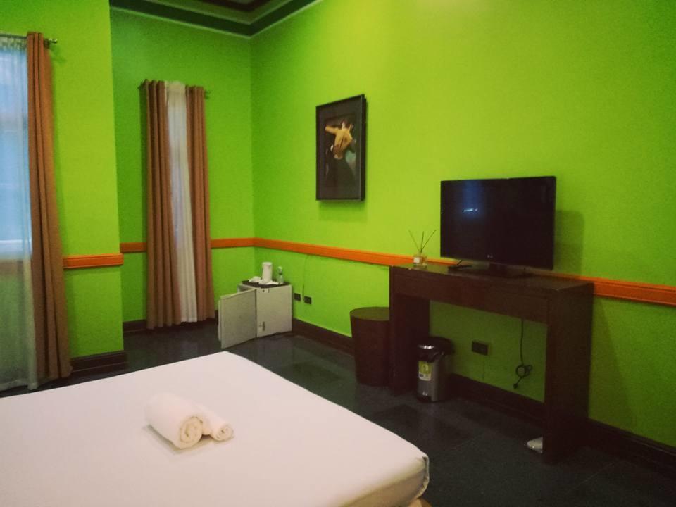 Villa Jhoana Resort Angono Exteriör bild